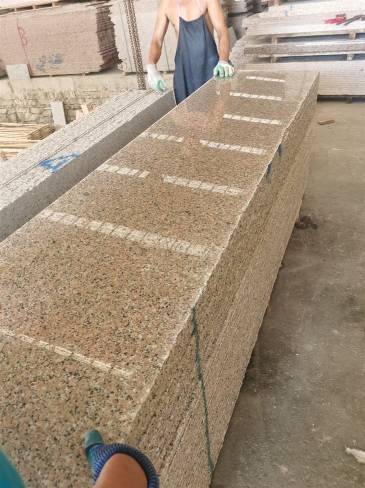 G561 slab